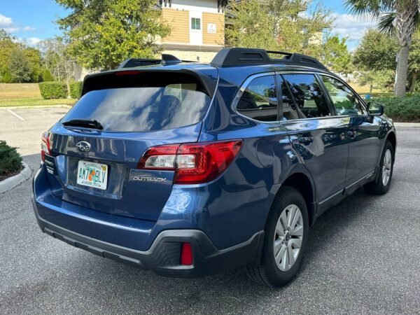 2019 SUBARU OUTBACK 2.5i Premium