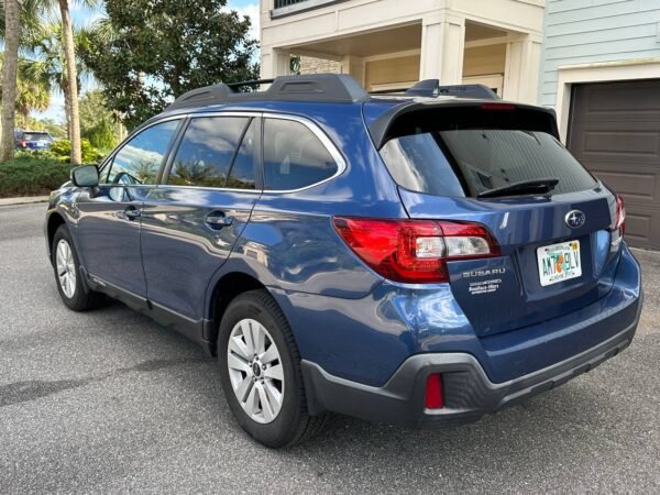 2019 SUBARU OUTBACK 2.5i Premium