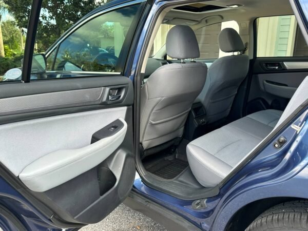 2019 SUBARU OUTBACK 2.5i Premium