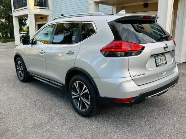2017 NISSAN ROGUE SL HYBRID