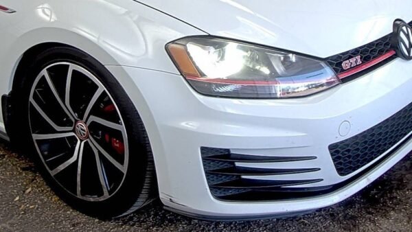 2017 VOLKSWAGEN GTI