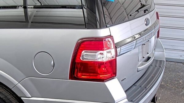 photo_2025-09-23_18-39-38 2017 FORD EXPEDITION