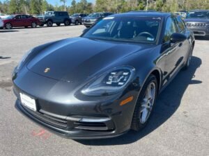 2020 PORSCHE PANAMERA