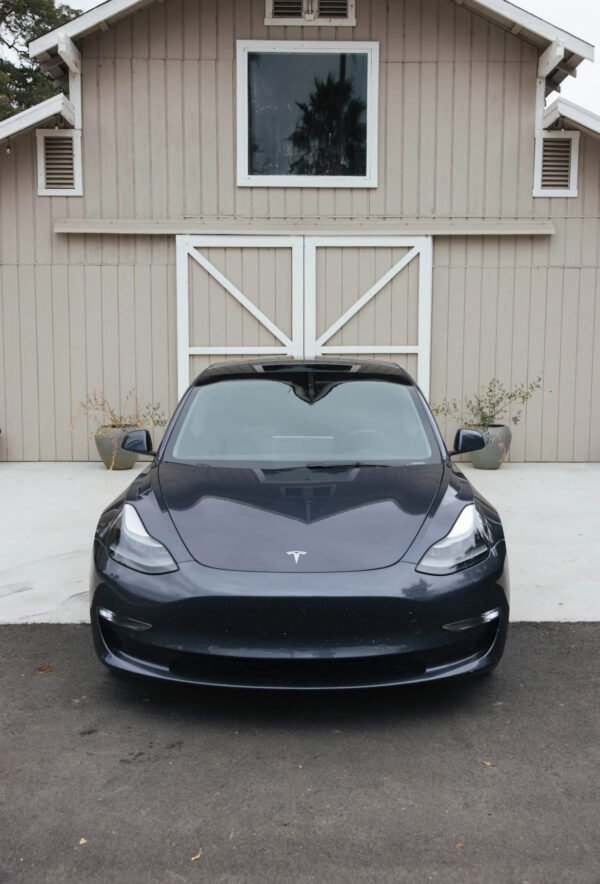 2022 Tesla Model 3 • Long Range Sedan 4D